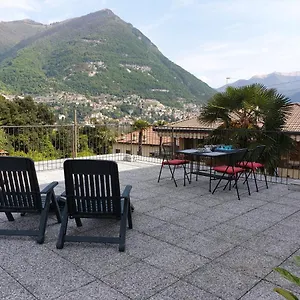 Voi Da Noi Intero Con Parcheggio Privato , Torno Italien